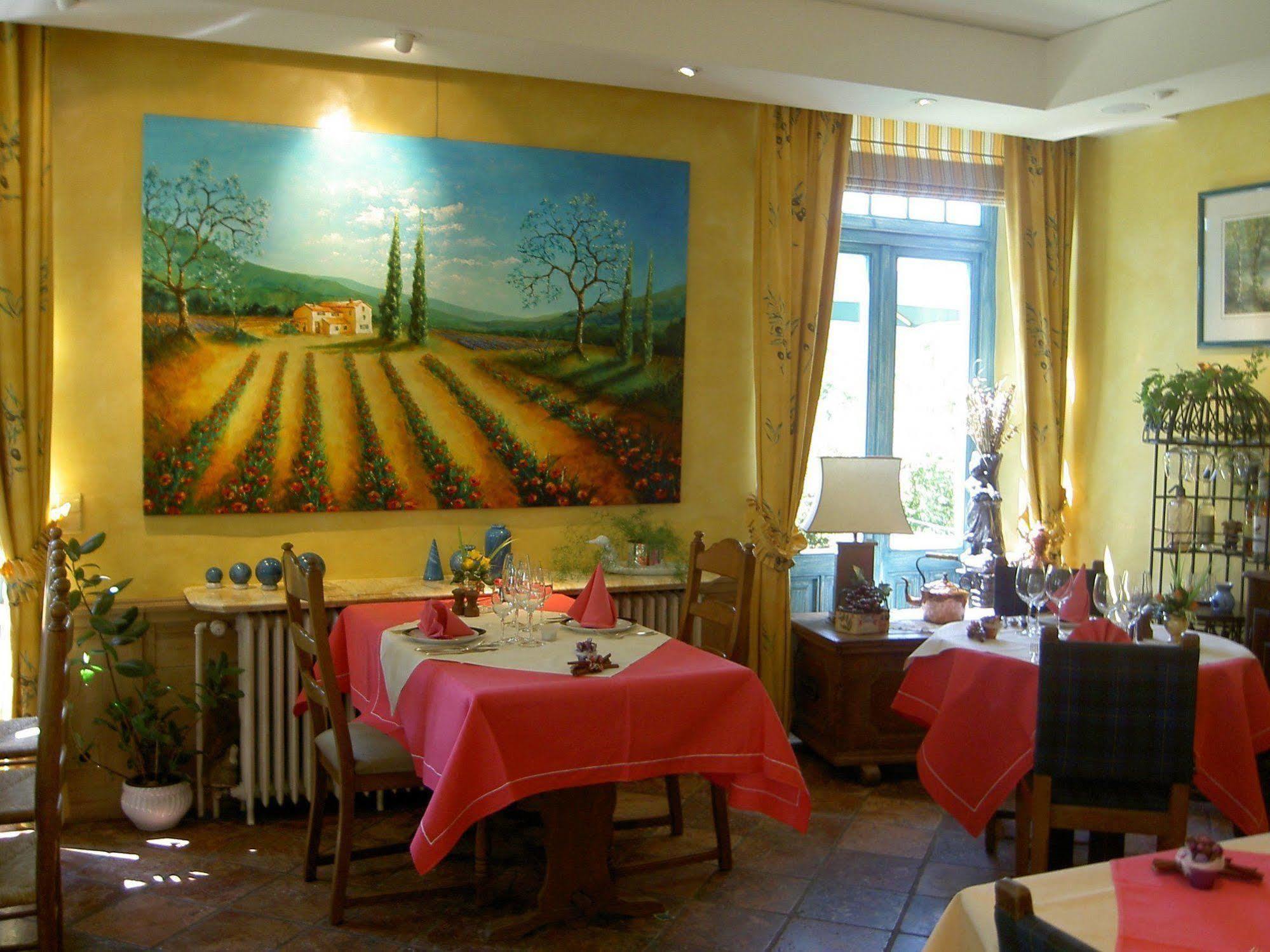 Les Tilleuls Hotel Jupille Extérieur photo