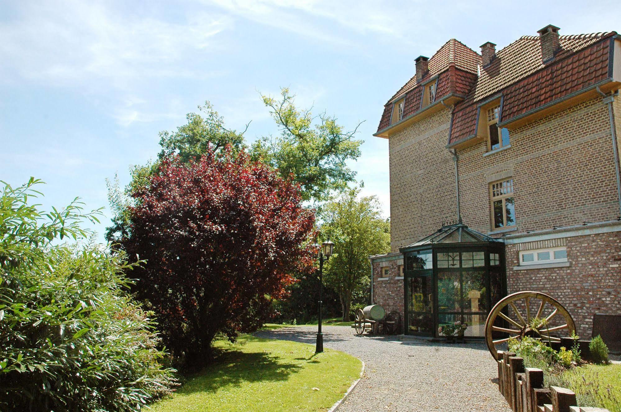 Les Tilleuls Hotel Jupille Extérieur photo